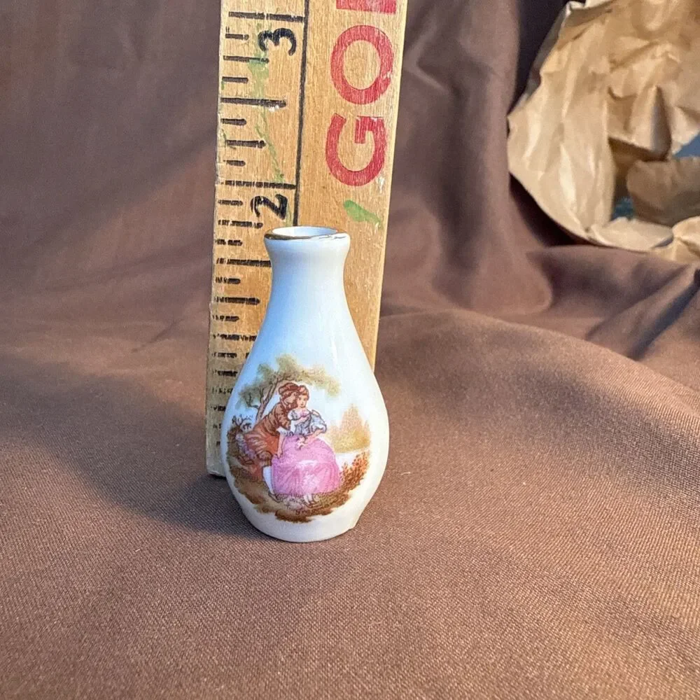 Limoges France White 1 3/4”H Vase Gold Accents Scene with Courting Couple